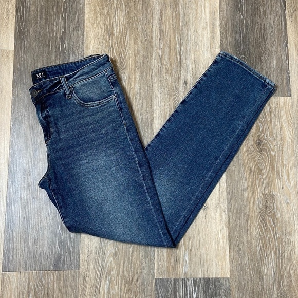 KUT FROM THE KLOTH Catherine Boyfriend Medium Wash Cropped Ankle Jeans Size 8 - Picture 1 of 8